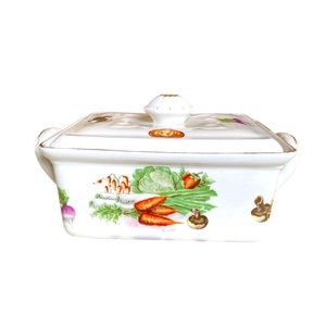 Porcelain Ceramic Covered Casserole Baking Dish Made In France Vegetable Motif